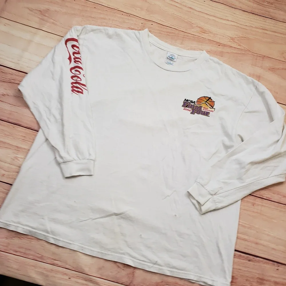 VTG 2004 NCAA Final Four San Antonio Connecticut Huskies Shirt Mens XL Coca-Cola